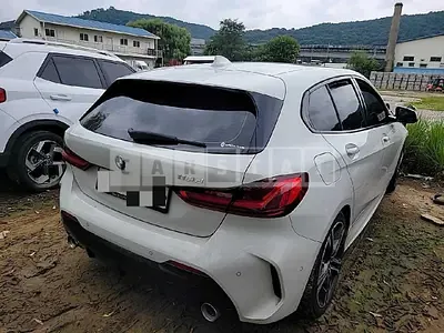 Photo 1 of 11: 2020 BMW 118d M Sport Package — Korean insurance auction