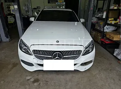 Photo 1 of 18: 2015 Mercedes-Benz C 200 — Korean insurance auction