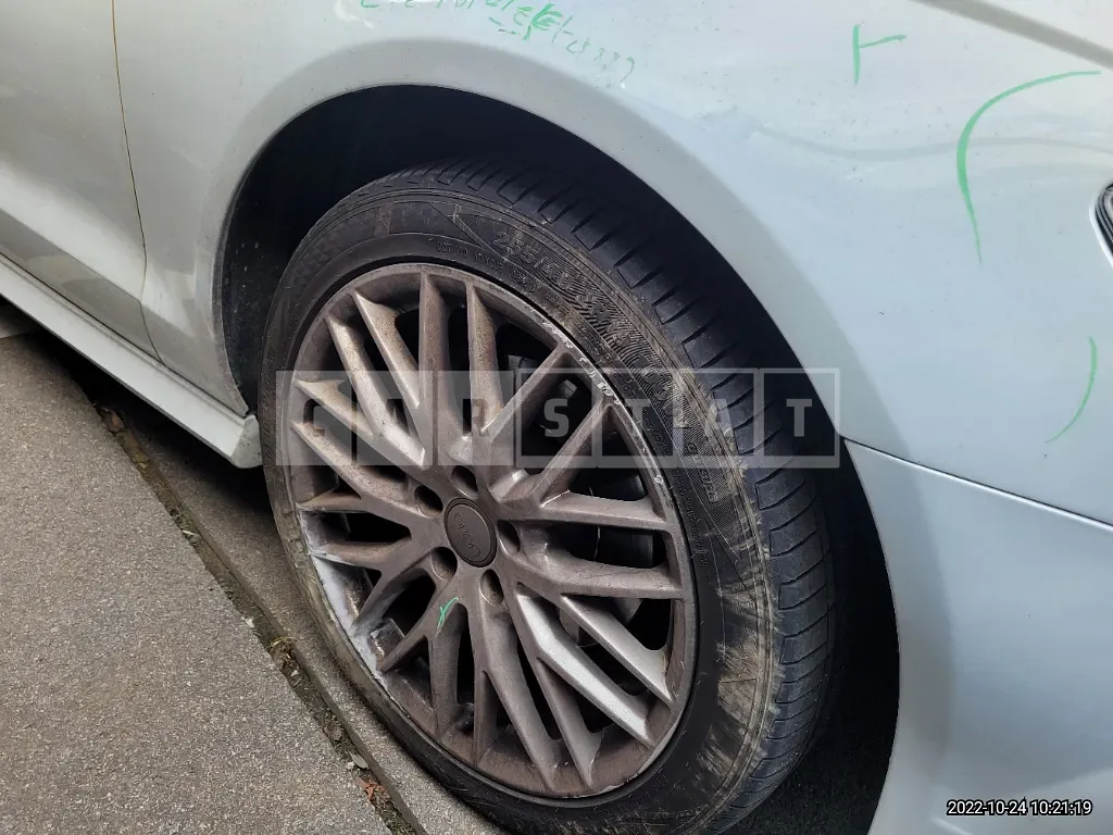 Photo 2 of 28: 2018 Audi A6 35 TDI, VIN WAUZZZ4G5JN113727 — Korean insurance auction