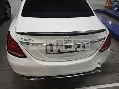 Photo 1 of 19: 2017 Mercedes-Benz C220 d — Korean insurance auction
