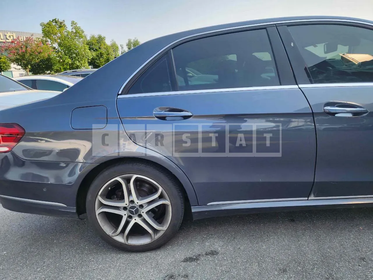 Photo 2 of 8: 2016 Mercedes-Benz E250 BlueTec 4Matic, VIN WDDHF9HB2GB304883 — Korean insurance auction
