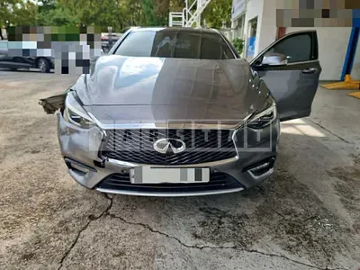 Photo 1 of 14: 2019 Infiniti Q30 — Korean insurance auction