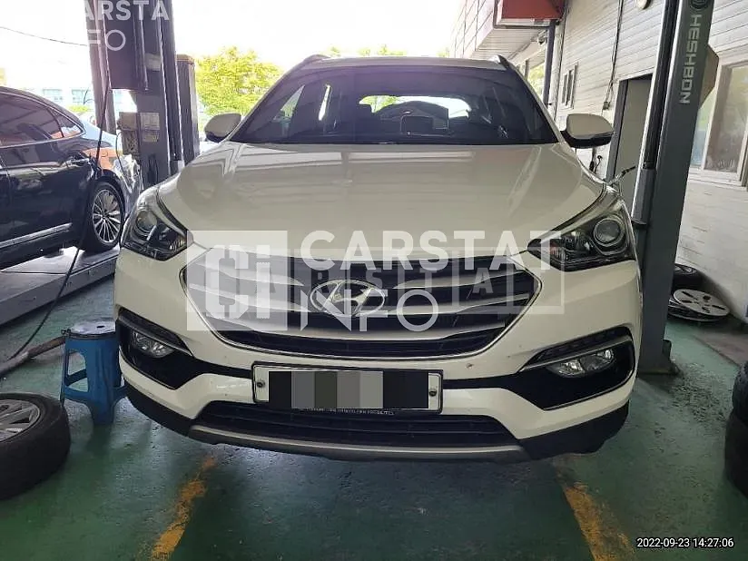 Photo 2 of 25: 2016 Hyundai Santa Fe 2.0 — Korean insurance auction
