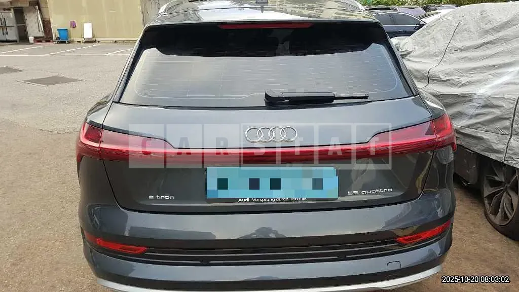 Photo 2 of 16: 2020 Audi e-tron 55 quattro — Korean insurance auction