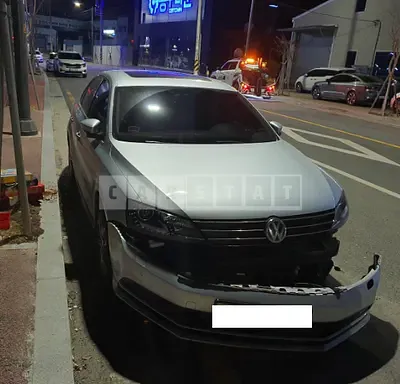 Photo 1 of 4: 2015 Volkswagen Jetta 2.0 TDI BMT Premium, VIN WVWZZZ16ZFW010682 — Korean insurance auction