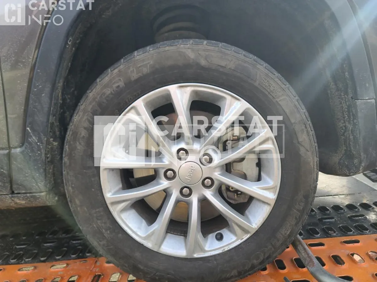 Photo 2 of 5: 2018 Jeep Straw Cherokee 2.4 — Korean insurance auction