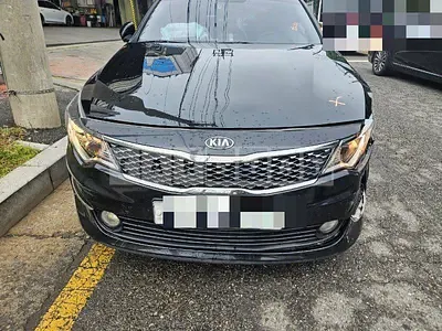 Photo 1 of 31: 2017 Kia K5 LPI — Korean insurance auction