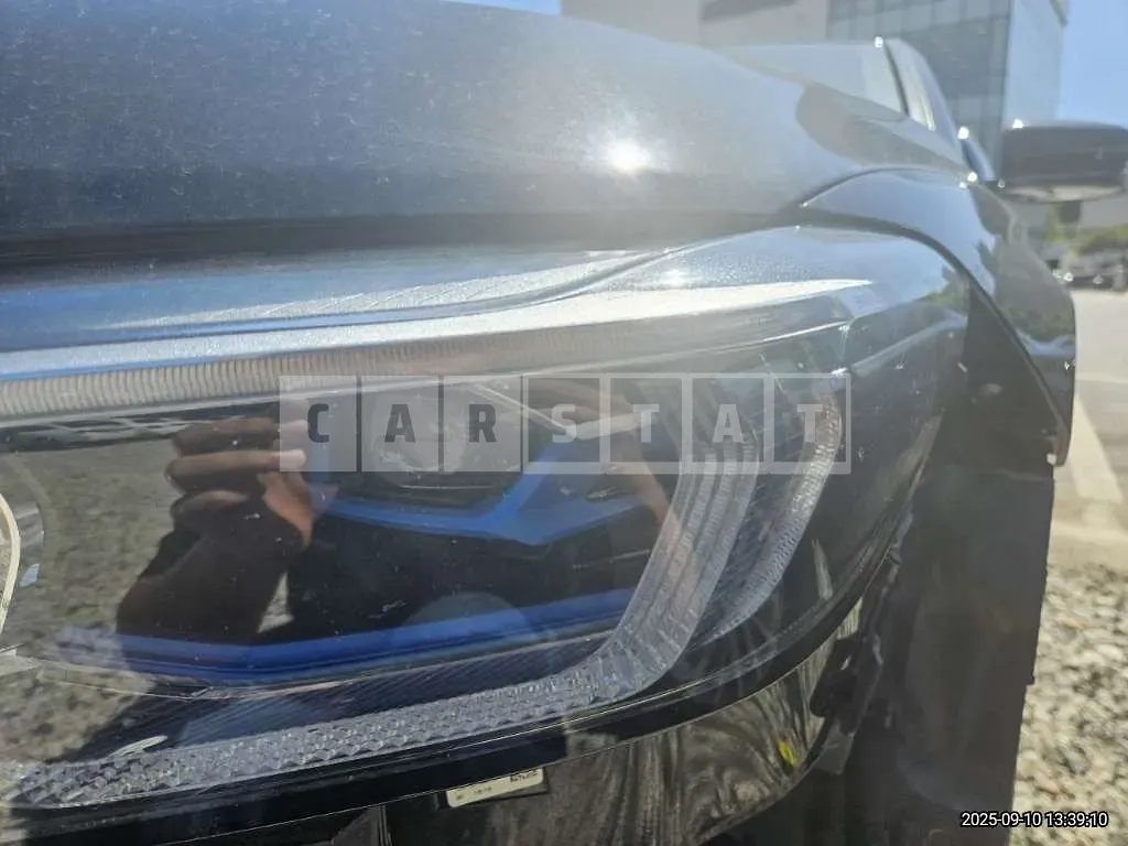 Photo 2 of 3: 2020 BMW (parts) 730d xDrive Headlamp — Korean insurance auction