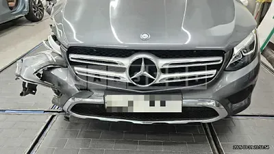 Photo 1 of 29: 2016 Mercedes-Benz GLC220 d 4Matic — Korean insurance auction