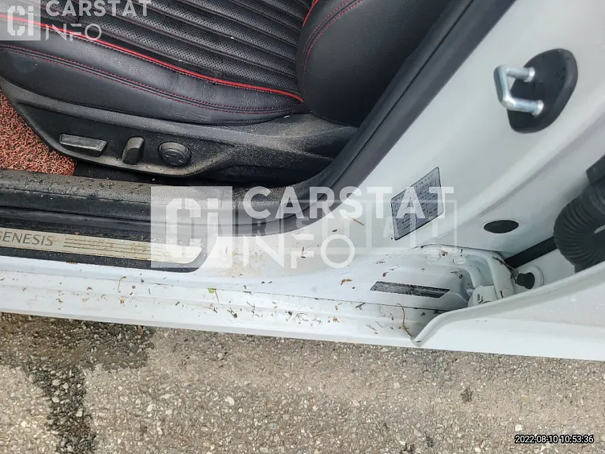 Photo 2 of 31: 2019 Genesis Acupuncture Nessis G70 2.0T — Korean insurance auction