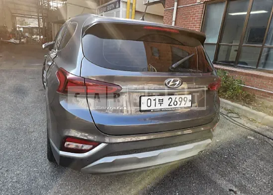 Photo 2 of 13: 2020 Hyundai Santa Fe, VIN KMHS281BBLU198721 — Korean insurance auction
