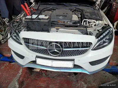 Photo 1 of 26: 2017 Mercedes-Benz C 200, VIN WDDWF4CB3HF480899 — Korean insurance auction
