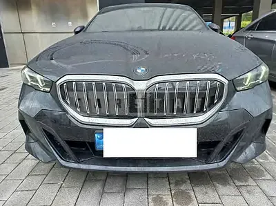 Photo 1 of 50: 2024 BMW 520i — Korean insurance auction