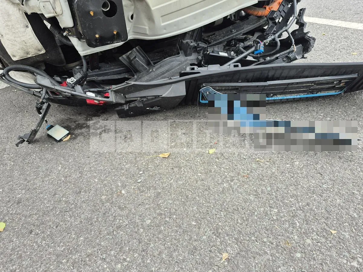 Photo 2 of 12: 2022 Kia EV6 — Korean insurance auction