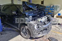 Photo 2 of 16: 2025 Kia Carnival — Korean insurance auction