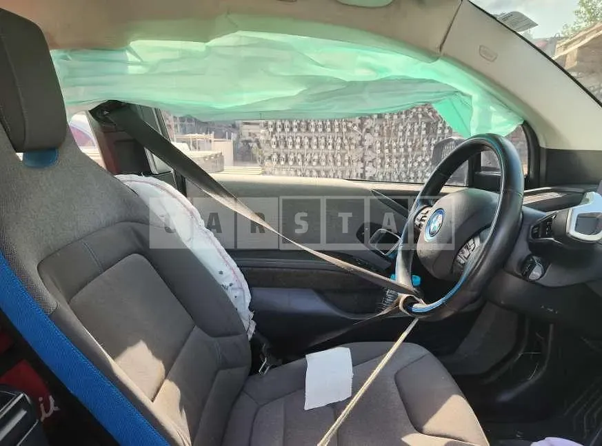 Photo 2 of 9: 2017 BMW i3 94AH — Korean insurance auction