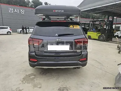 Photo 1 of 26: 2018 Kia Sorento — Korean insurance auction