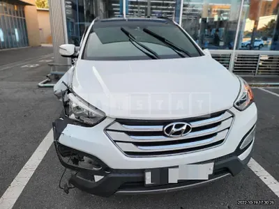 Photo 1 of 52: 2014 Hyundai Santa Fe 2.0 (2WD) — Korean insurance auction