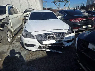 Photo 1 of 48: 2017 Hyundai Genesis G80, VIN KMHGN41DDJU261340 — Korean insurance auction