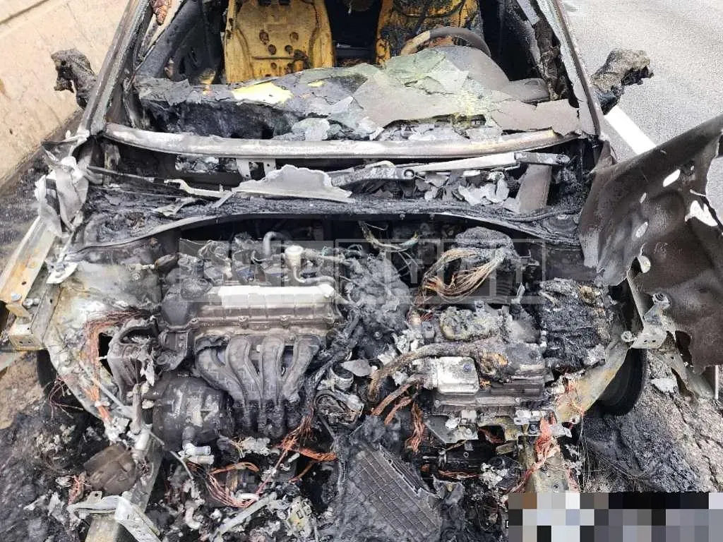 Photo 2 of 14: 2018 Hyundai IONIQ Hybrid — Korean insurance auction