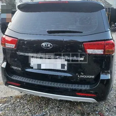 Photo 1 of 1: 2017 Kia Carnival Limousine — Korean insurance auction