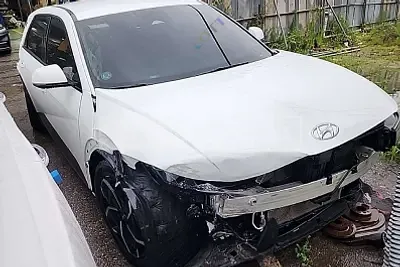 Photo 1 of 43: 2022 Hyundai Modern Ionic 5, VIN KMHKN81AFNU029309 — Korean insurance auction