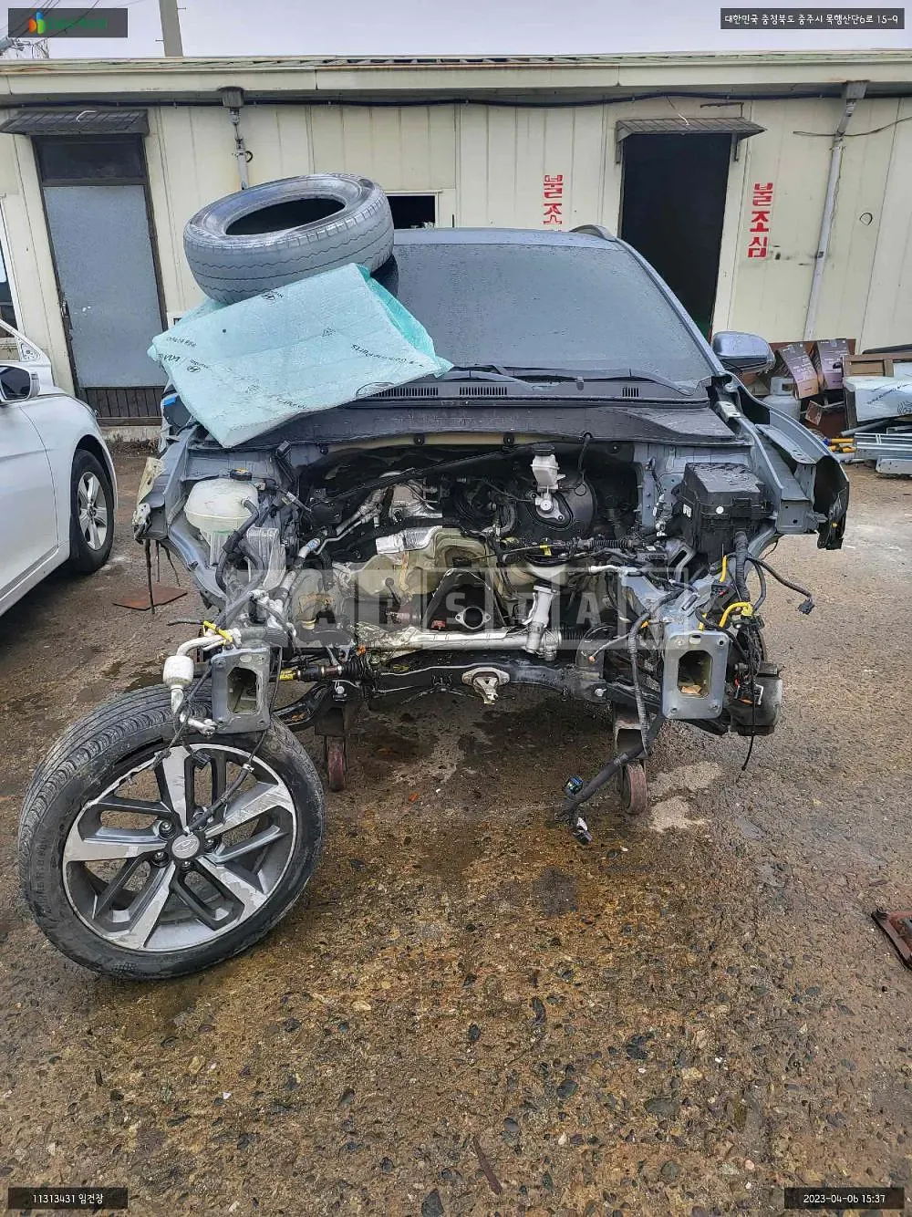 Photo 2 of 19: 2018 Hyundai Kona, VIN KMHK4815GJU219535 — Korean insurance auction