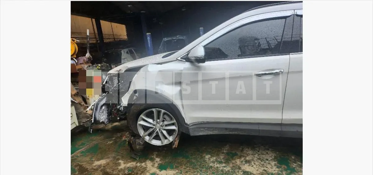 Photo 2 of 67: 2015 Hyundai Santa Fe 2.2 (4WD) — Korean insurance auction