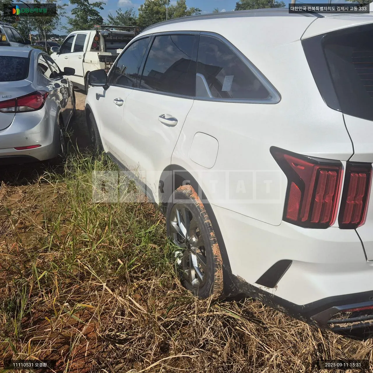 Photo 2 of 12: 2020 Kia Sorento, VIN KNARK81BGMA021405 — Korean insurance auction