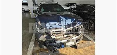 Photo 1 of 42: 2023 BMW 520i — Korean insurance auction