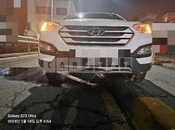 Photo 2 of 7: 2015 Hyundai Santa Fe DM — Korean insurance auction
