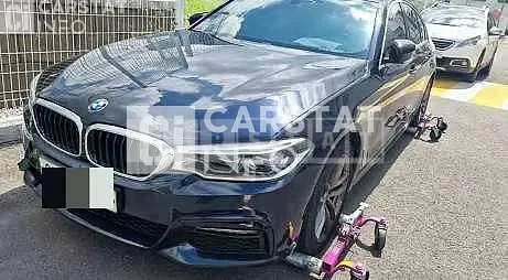 Photo 2 of 4: 2018 BMW 520d, VIN WBAJC3107JDA33843 — Korean insurance auction