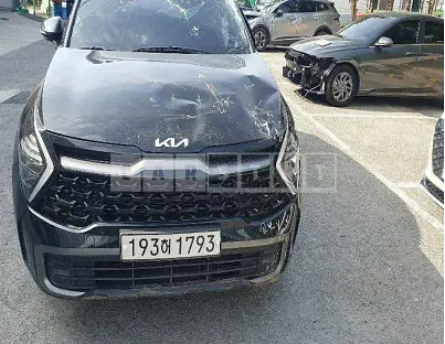 Photo 2 of 44: 2022 Kia Sportage — Korean insurance auction