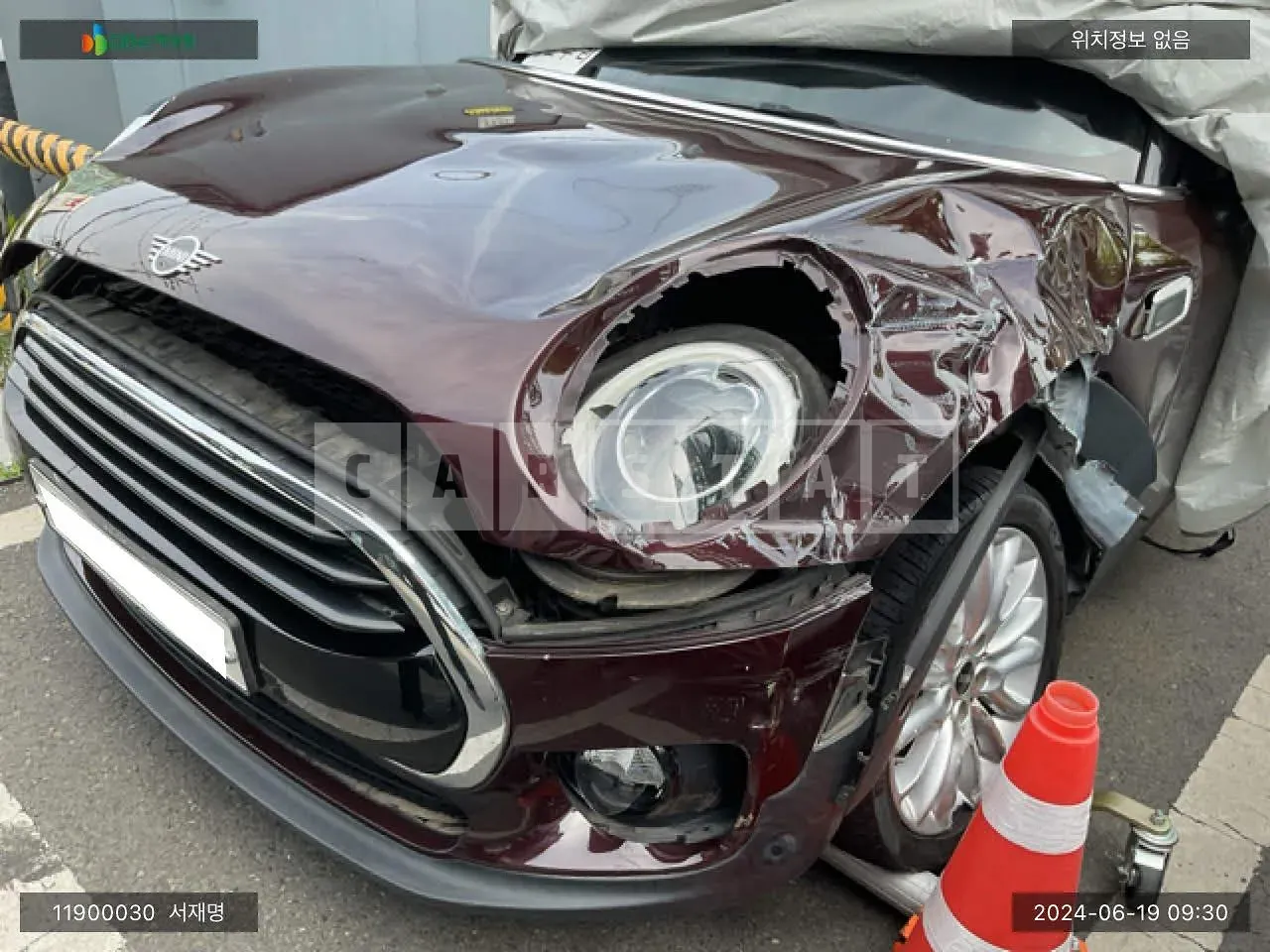 Photo 2 of 48: 2019 MINI Cooper Clubman, VIN WMWLN5107K2H75784 — Korean insurance auction