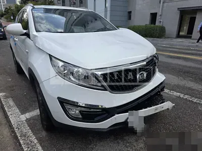Photo 1 of 12: 2015 Kia Sportage R — Korean insurance auction