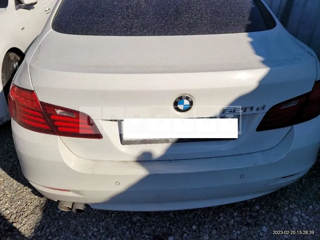 Photo 2 of 22: 2015 BMW 520d, VIN WBA5E5107FG057263 — Korean insurance auction