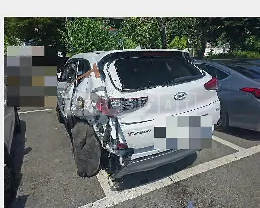 Photo 2 of 12: 2018 Hyundai Tucson TL — Korean insurance auction