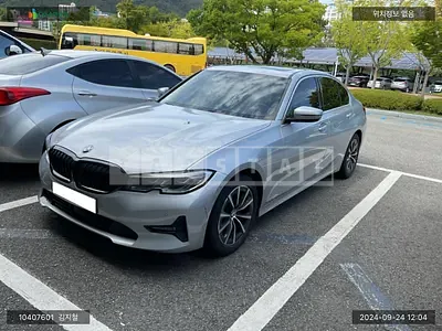 Photo 1 of 12: 2019 BMW 320d, VIN WBA5V5109KAJ54283 — Korean insurance auction