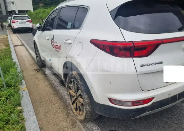 Photo 2 of 15: 2016 Kia Sportage, VIN KNAPN813DGK071769 — Korean insurance auction