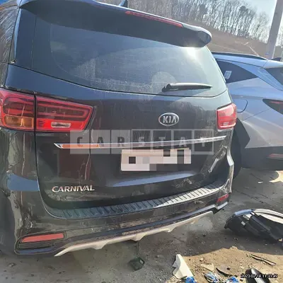 Photo 1 of 18: 2018 Kia Carnivals, VIN KNAME81ABKS450403 — Korean insurance auction