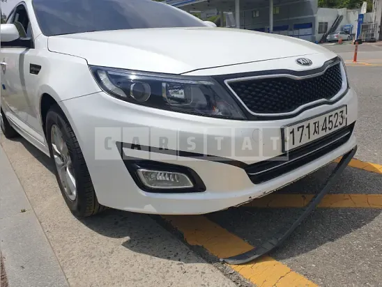 Photo 2 of 11: 2015 Kia K5 — Korean insurance auction