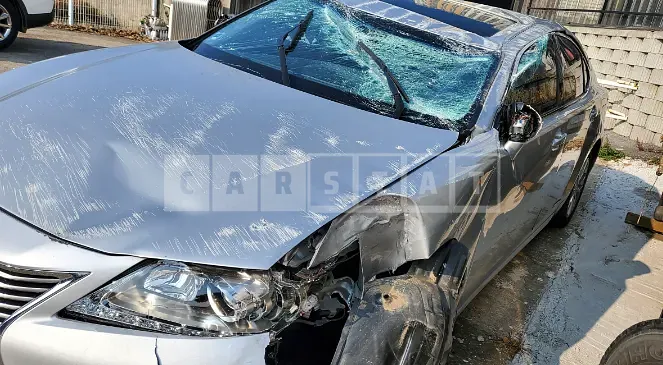 Photo 2 of 10: 2015 Lexus ES300h, VIN JTHBW1GG4F2081662 — Korean insurance auction