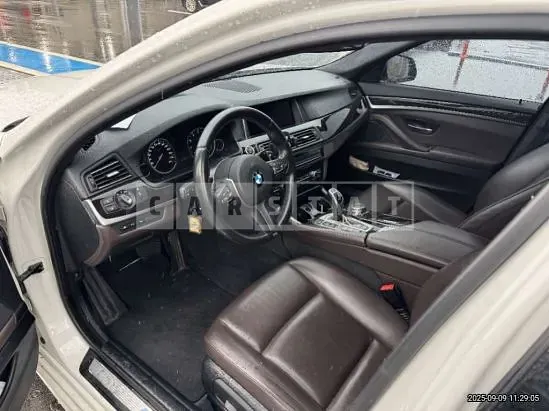 Photo 2 of 8: 2016 BMW 528i xDrive — Korean insurance auction