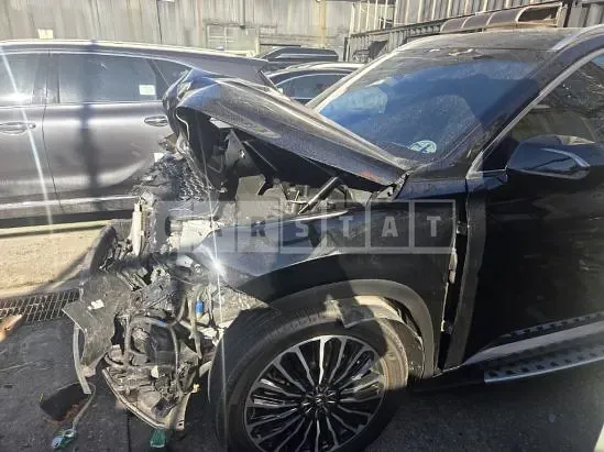 Photo 2 of 15: 2021 Hyundai Palisade, VIN KMHR381EBMU304764 — Korean insurance auction