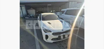 Photo 1 of 13: 2019 Kia Stinger — Korean insurance auction
