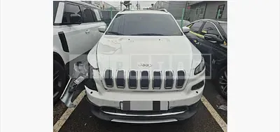 Photo 1 of 15: 2015 Jeep Straw Cherokee — Korean insurance auction