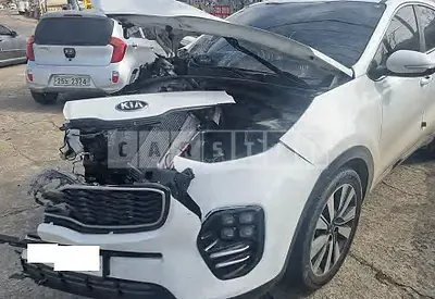 Photo 1 of 14: 2018 Kia Sportage, VIN KNAPM813BJK430892 — Korean insurance auction