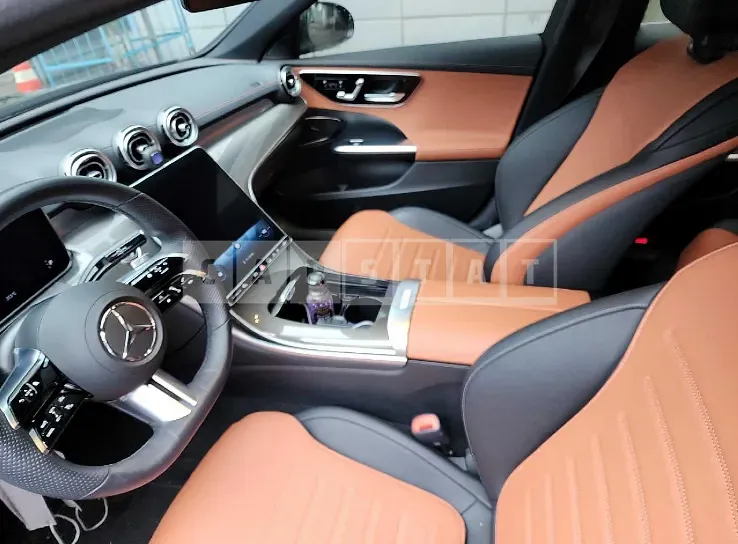 Photo 2 of 16: 2022 Mercedes-Benz C 300, VIN W1KAF4GB0NF044785 — Korean insurance auction