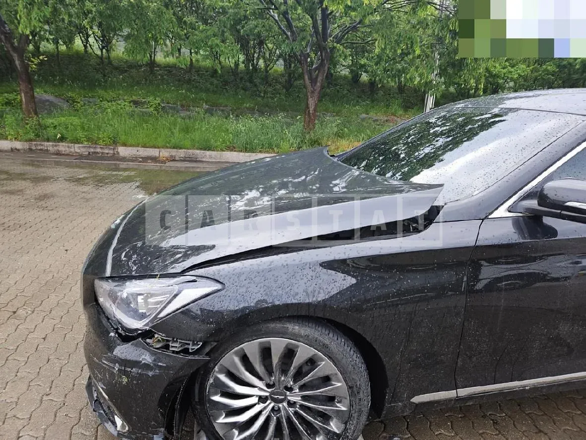 Photo 2 of 21: 2017 Genesis G80 3.3 — Korean insurance auction