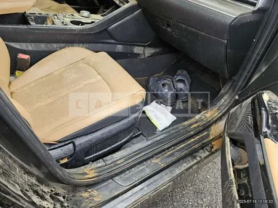 Photo 2 of 12: 2020 Kia K5, VIN KNAG341ABLA057907 — Korean insurance auction